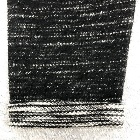 H&M Women’s Black & White Striped Sweater with 3/4 Length Sleeves Size M - Picture 12 of 15